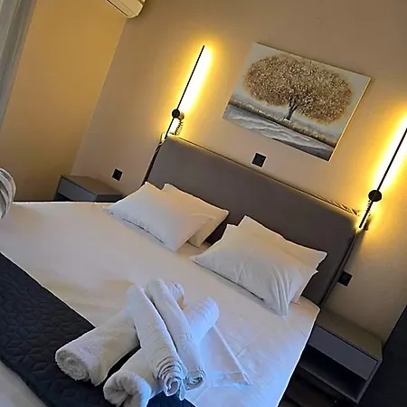 Petunia Hotel 2*